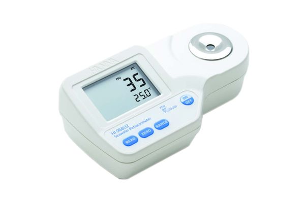 Hanna Refractometer portable digital for salinity